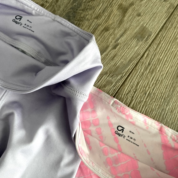 Girls Gap Fit excersize leggings - Picture 2 of 2